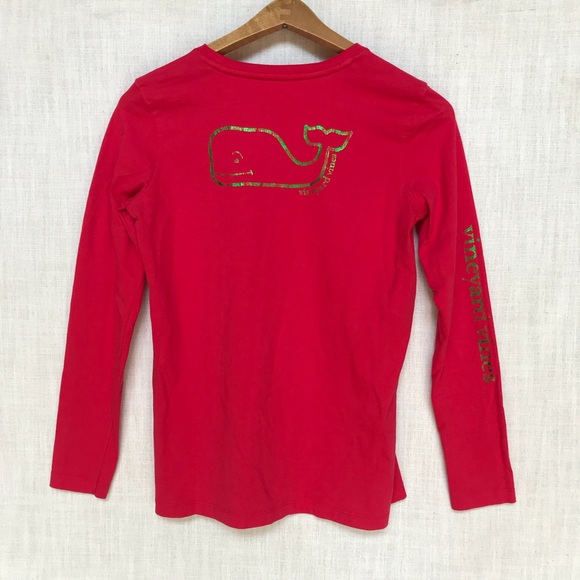 red and green long sleeve shirt